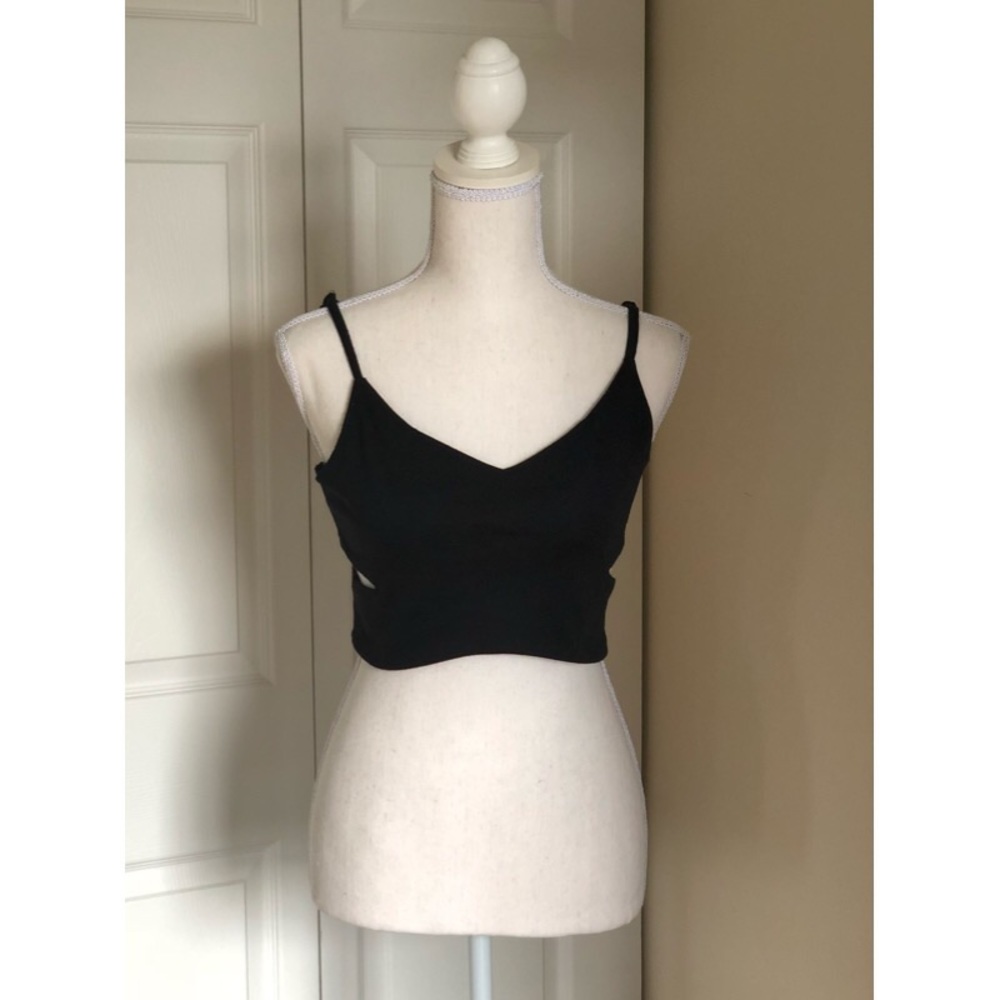 Black crop top